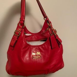 Red Coach bag, shoulder bag.